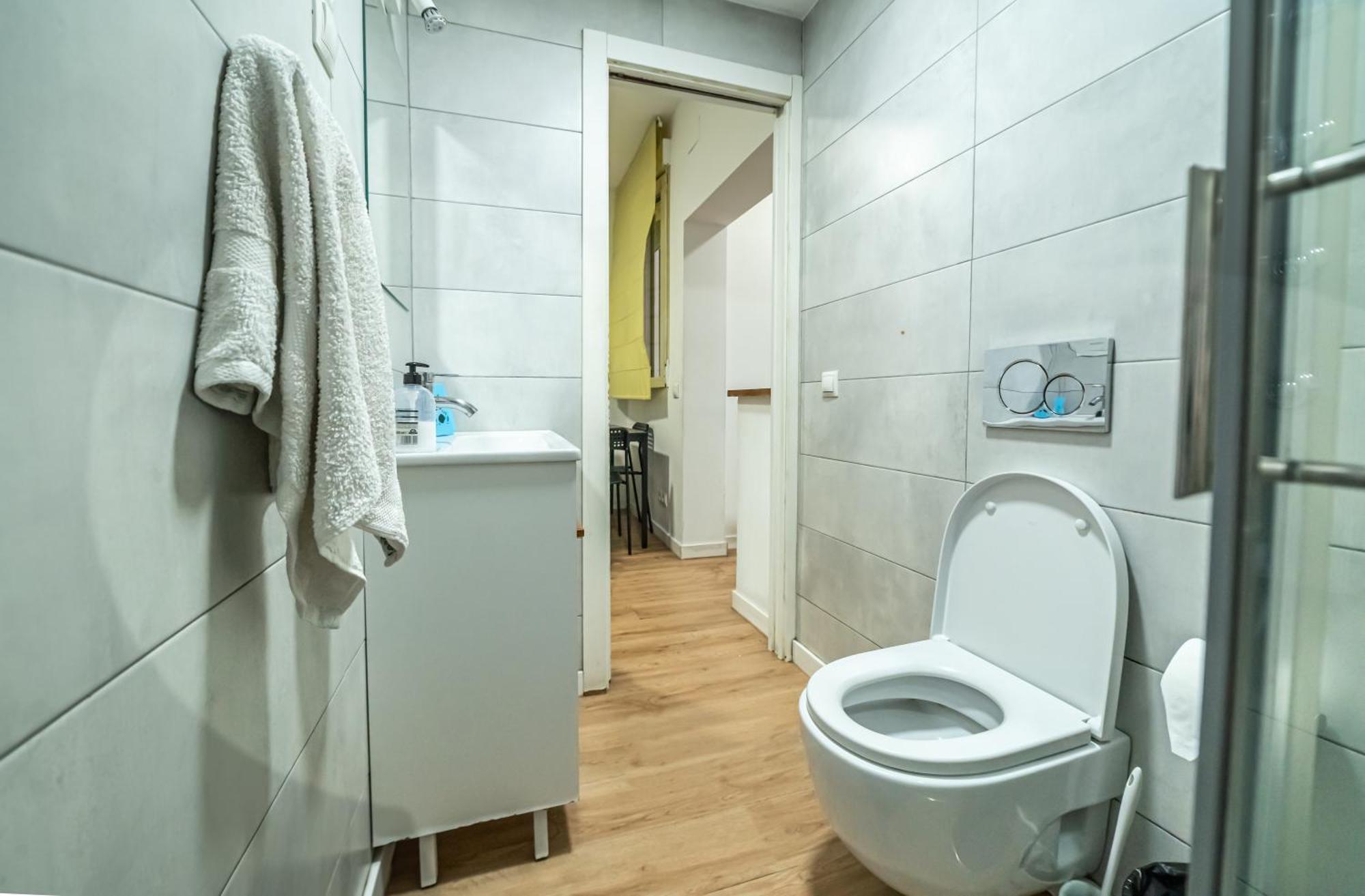 شقة New Flat , Modern , Wifi, 10Min Sol, 5 Reina Sofia مدريد المظهر الخارجي الصورة