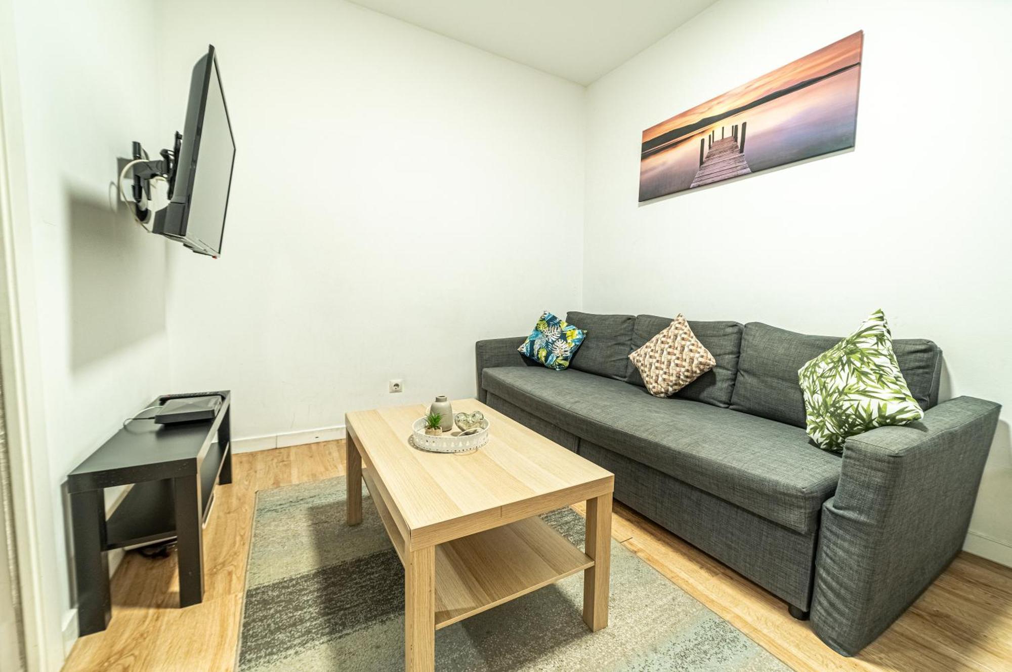 شقة New Flat , Modern , Wifi, 10Min Sol, 5 Reina Sofia مدريد المظهر الخارجي الصورة