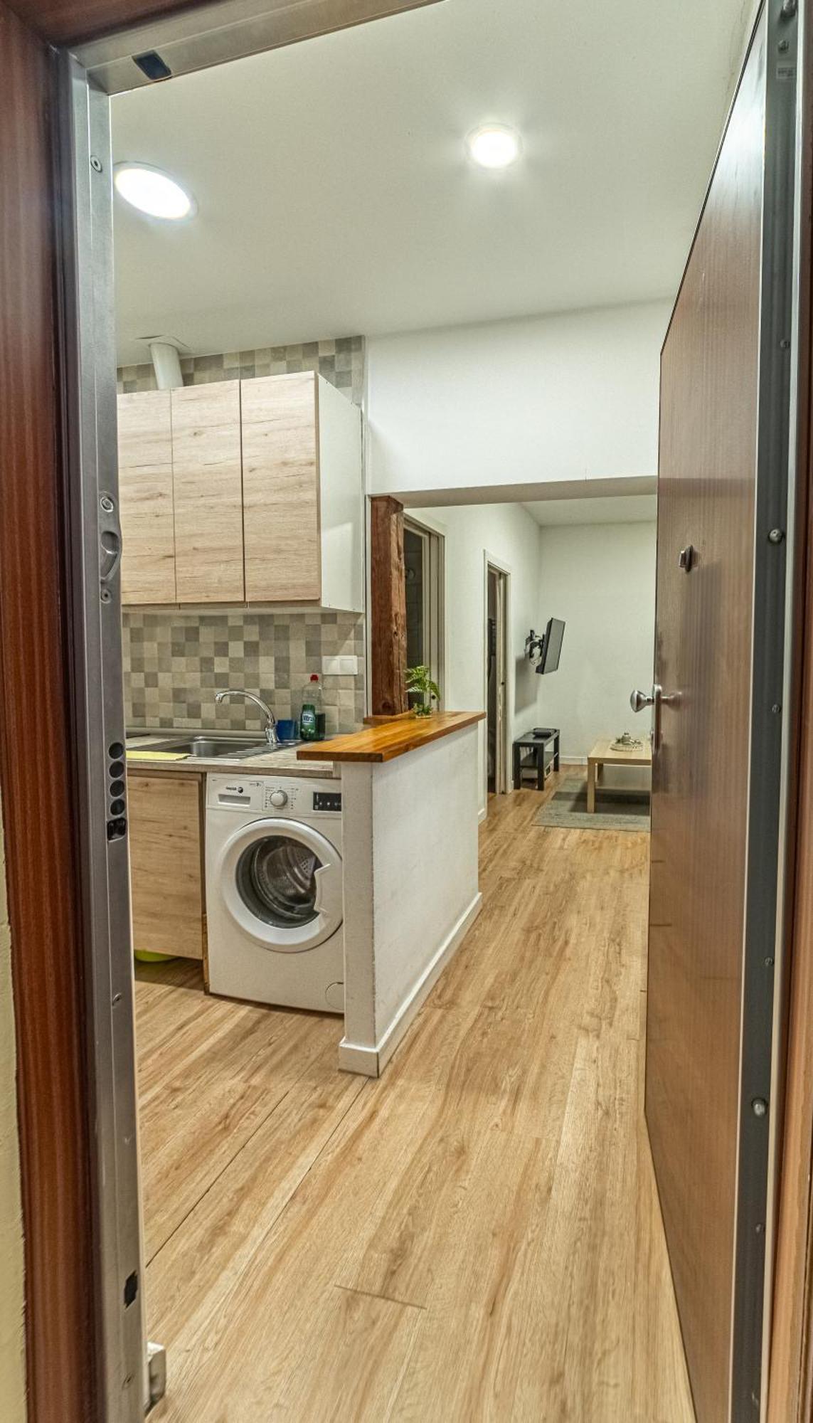 شقة New Flat , Modern , Wifi, 10Min Sol, 5 Reina Sofia مدريد المظهر الخارجي الصورة